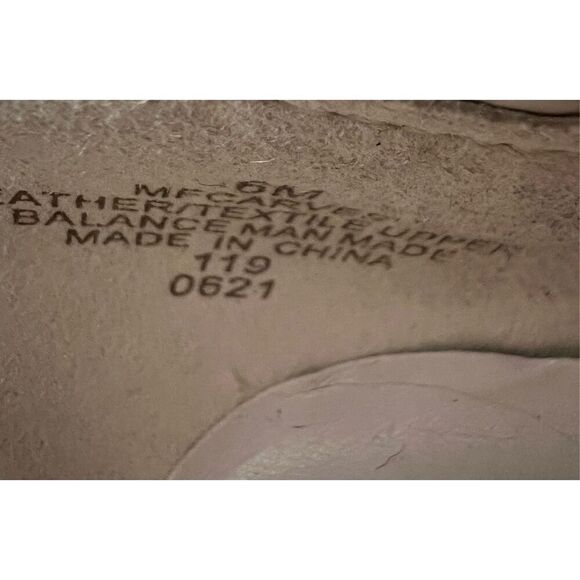 Marc Fisher Carves Cream Leather Side Gores Pull on Bootie Boot 6M Vanilla Girl - Picture 8 of 11